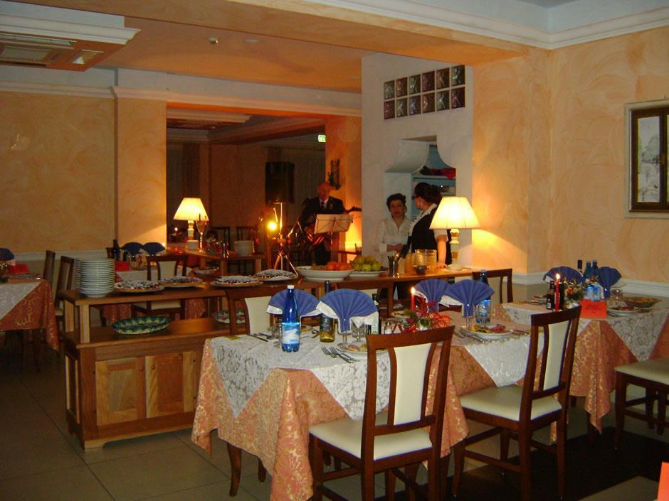 Hotel Adriana Abbadia San Salvator Exterior foto